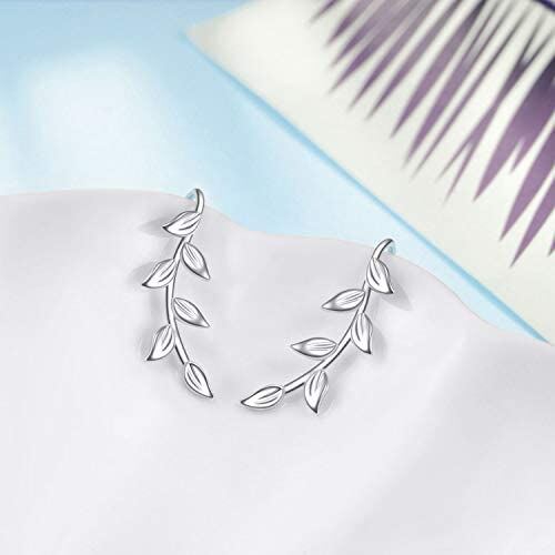 Elizabeth Crawler Cuff